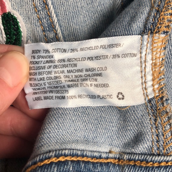 Cat & Jack denim jacket with cute patches - Picture 7 of 7